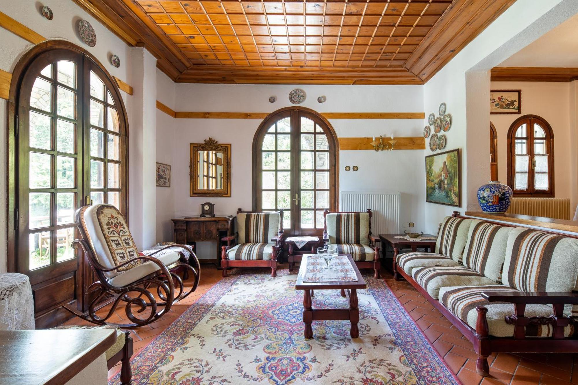Zenios Dionysos - Traditional Villa Гревена Екстериор снимка